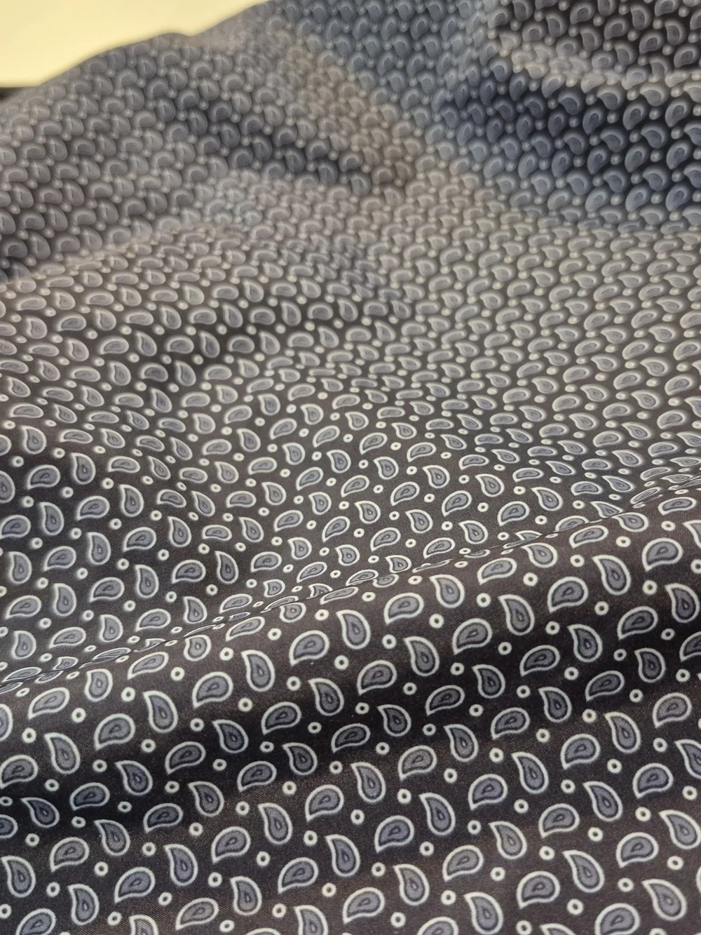 Slate & Stone Navy Paisley-Print Swim Trunks 4804